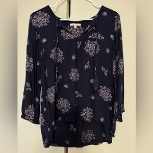 Comfy classy blue blouse with floral detail, front tie